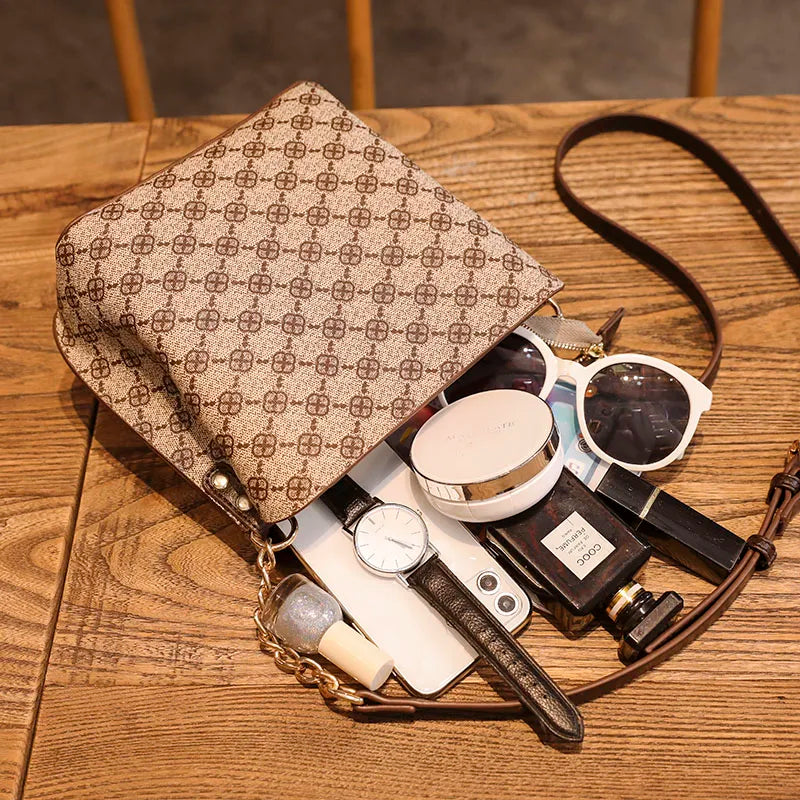 Women's Fashion Small Bucket Shoulder Bag – Luxury Crossbody Bag with Chain Strap, Vintage PU Handbag