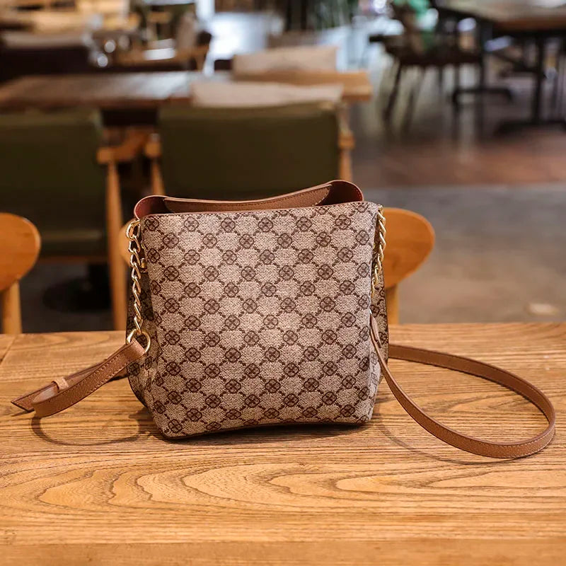 Women's Fashion Small Bucket Shoulder Bag – Luxury Crossbody Bag with Chain Strap, Vintage PU Handbag