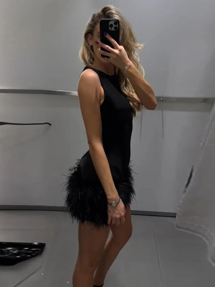 Elegant Black Fur Patchwork Mini Dress – Sleeveless O-Neck with Belt, Slim Fit Party & Evening Dress 2025